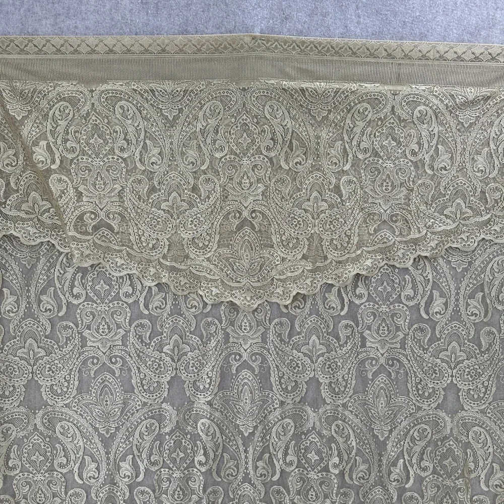 VTG Curtain Gold Lace Paisley Panel with Attached Valance 56x84 Made in Turkey